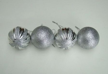 Tuba z Bombkami 60 mm. 4 szt. Srebro